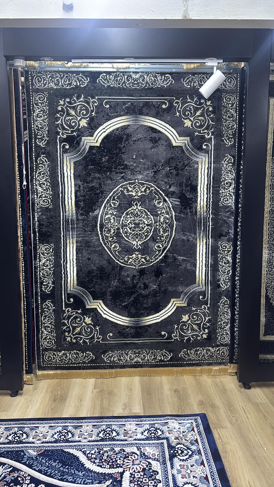 Turkey‑Style Rug – Traditional Luxury Design