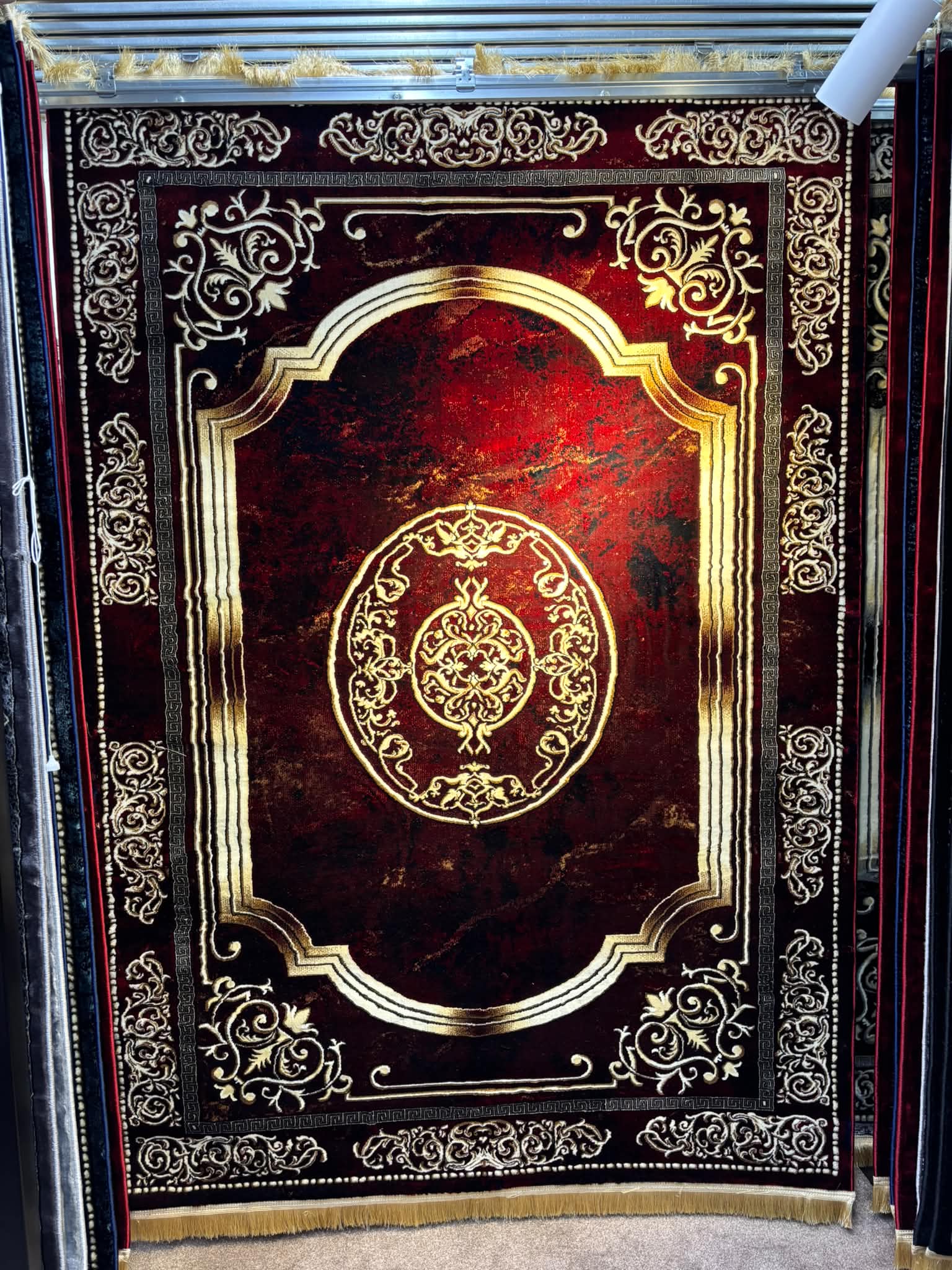 Turkey‑Style Rug – Traditional Luxury Design