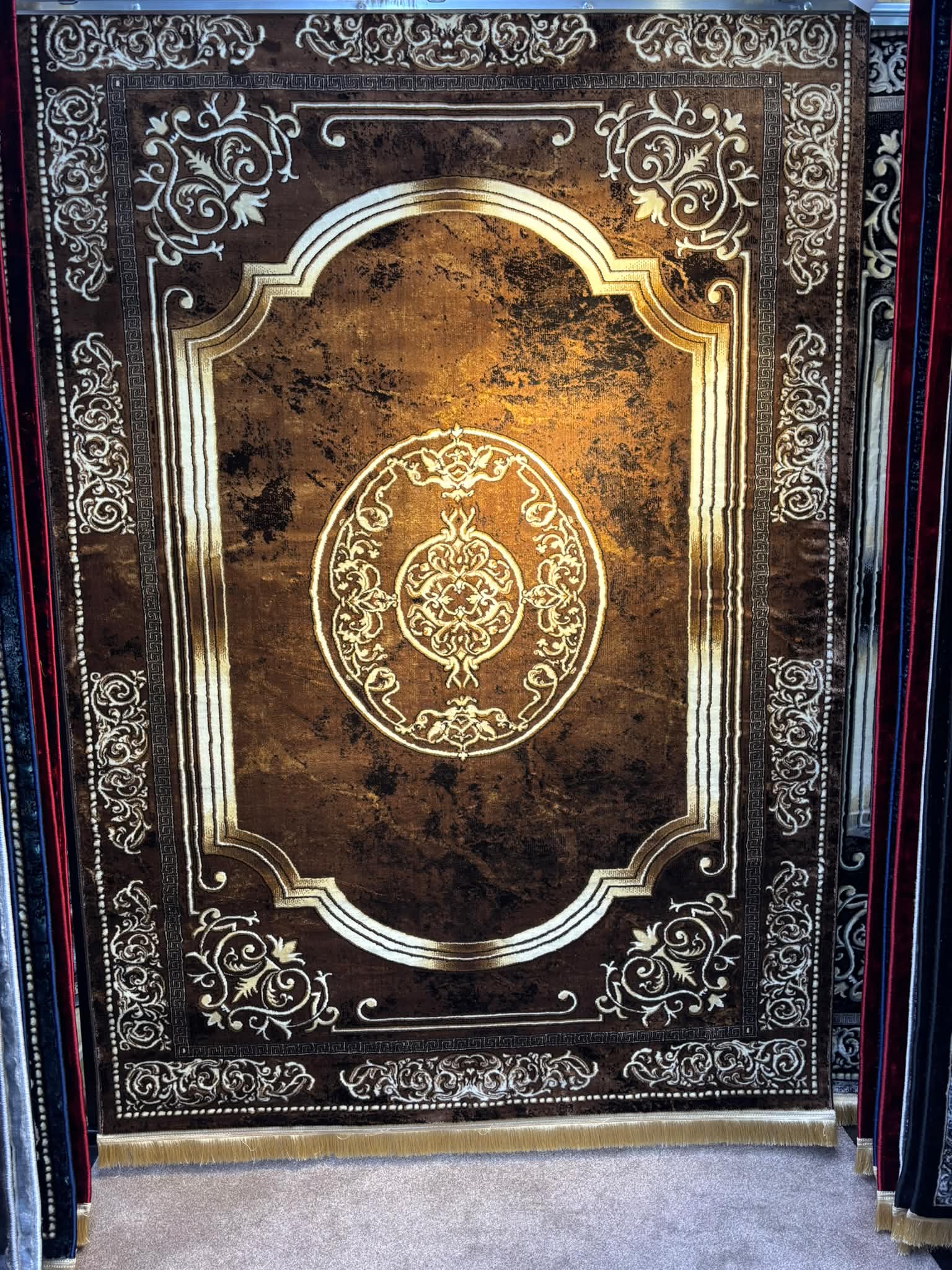 Turkey‑Style Rug – Traditional Luxury Design