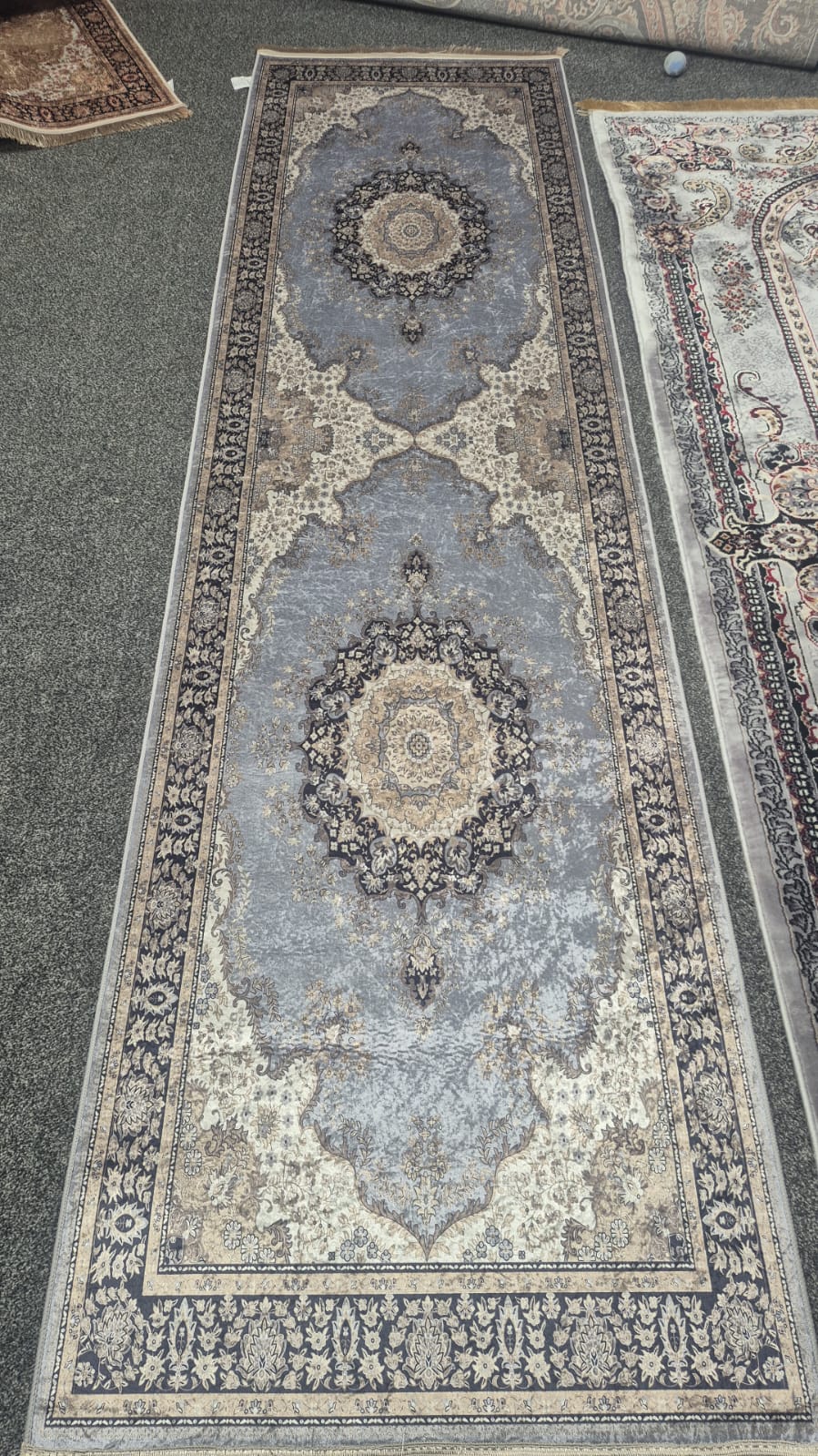 Persian‑Style Rug – Black Edition (Premium Quality)
